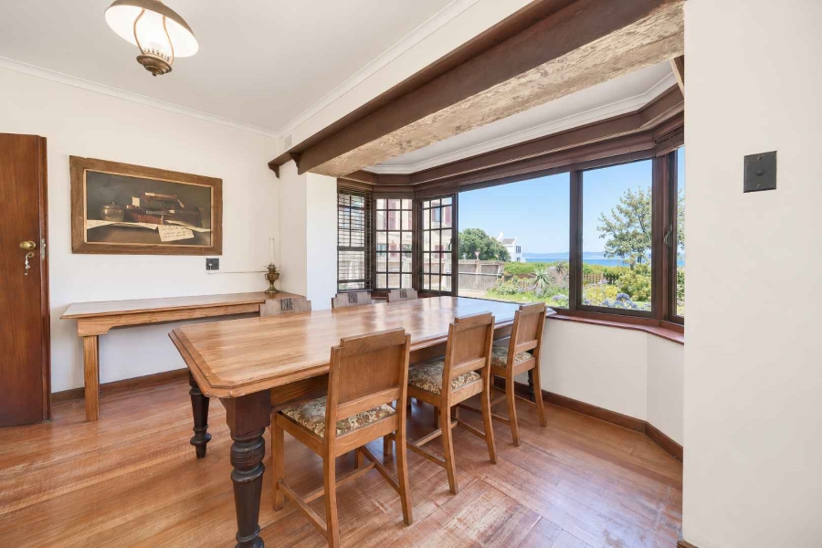 4 Bedroom Property for Sale in Westcliff Western Cape